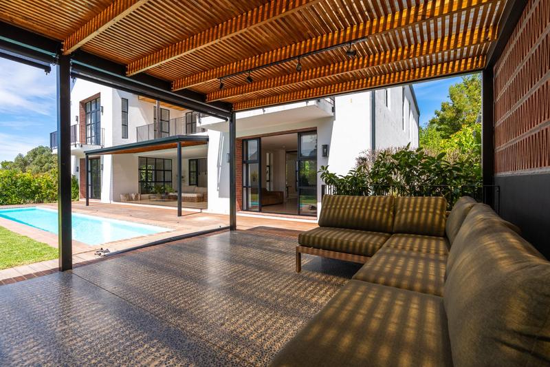 To Let 6 Bedroom Property for Rent in Constantia Western Cape
